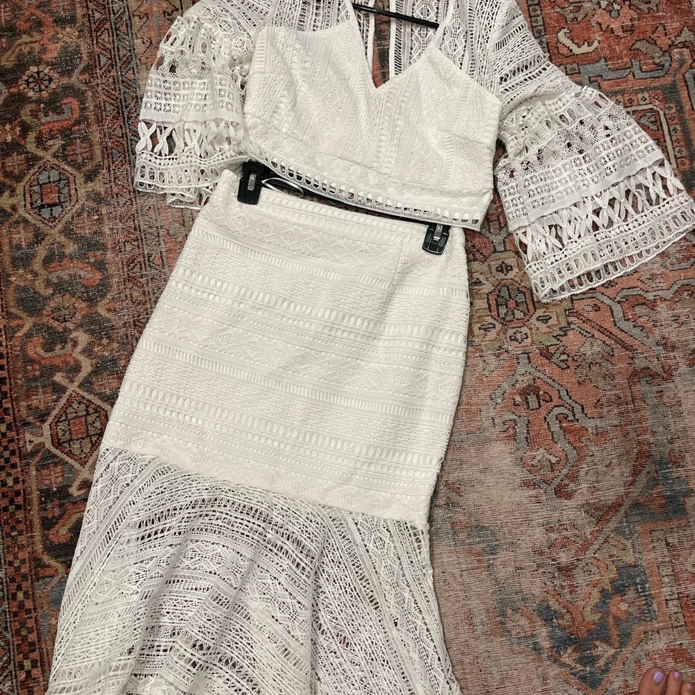 Elegant White Lace 2 piece Dress